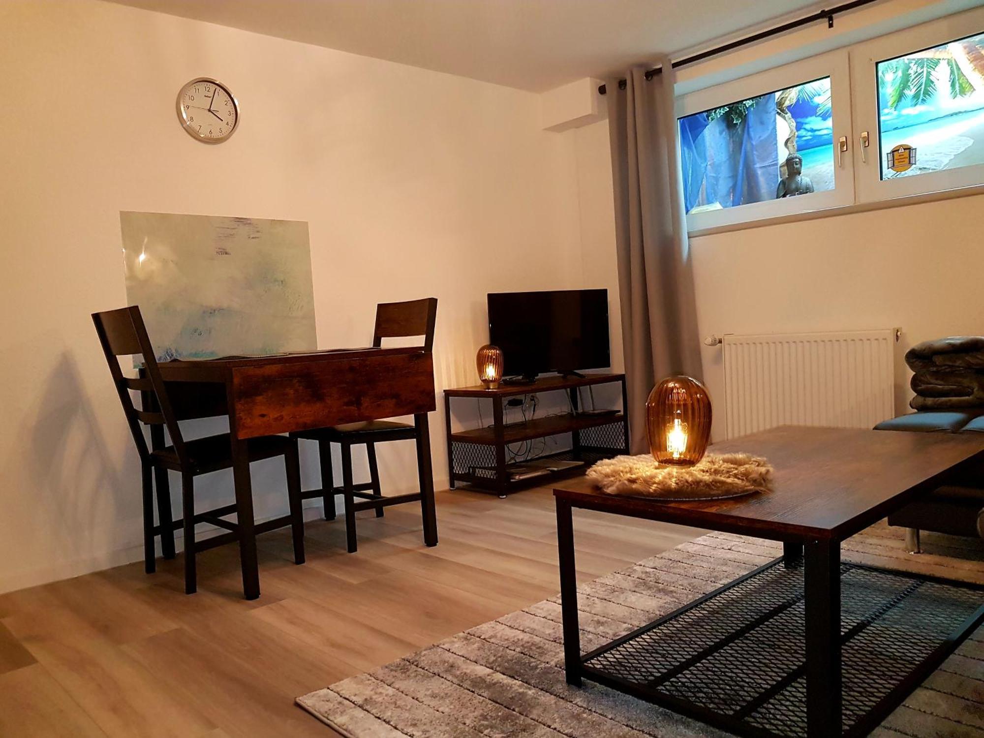 Eulennest Im Souterrain Apartamento Elten Exterior foto